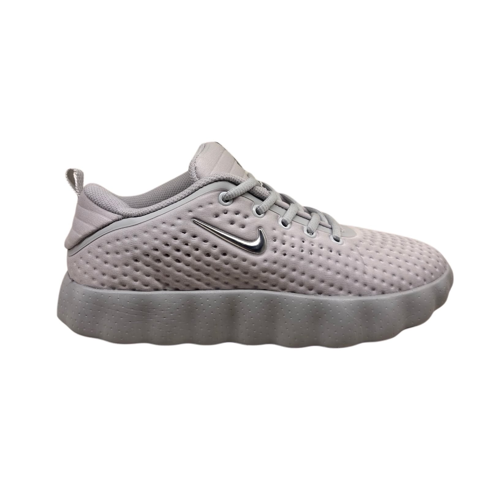 Nike Mind 002