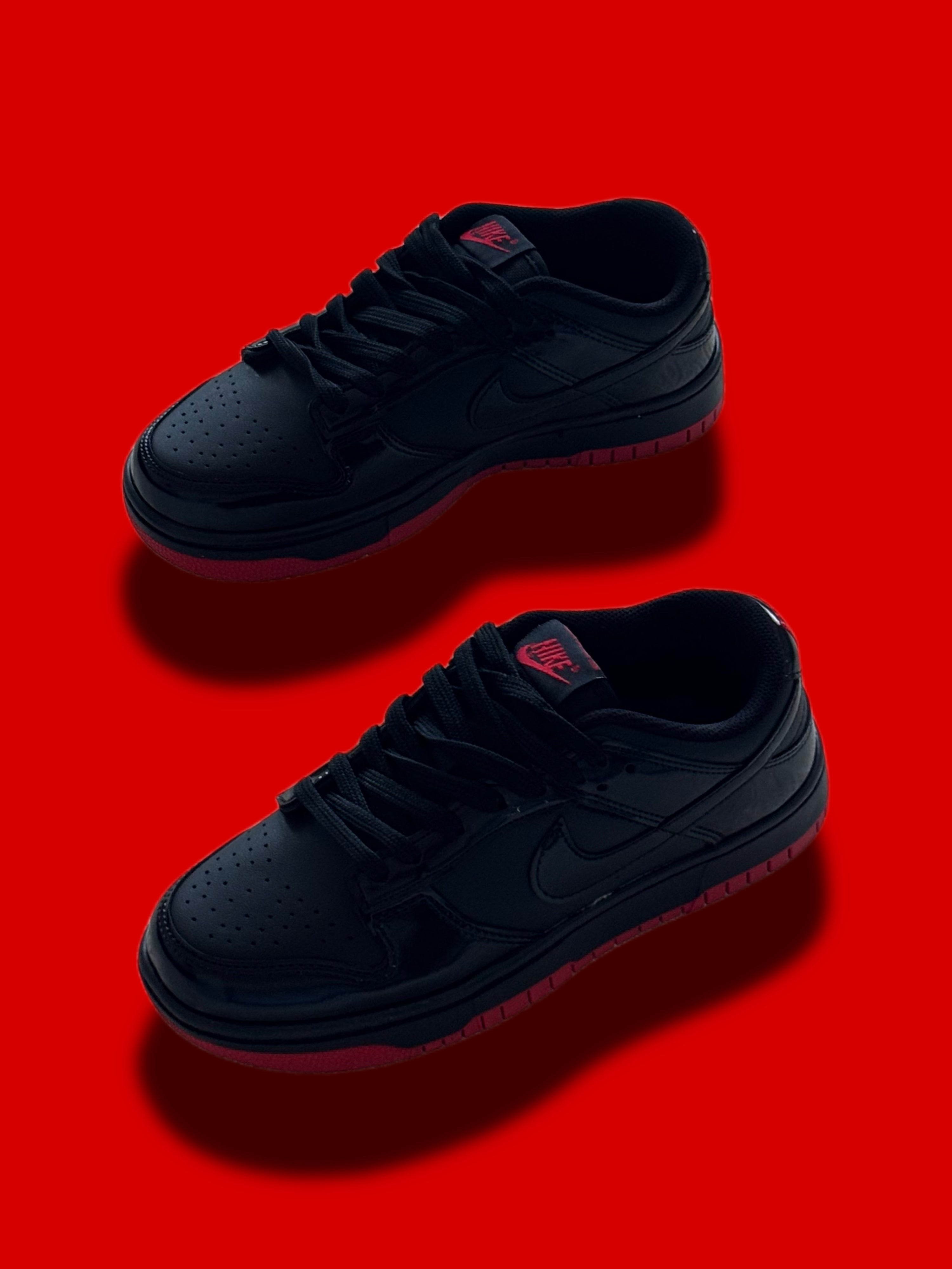 Nike Air Jordan 1 Low Mafia Black